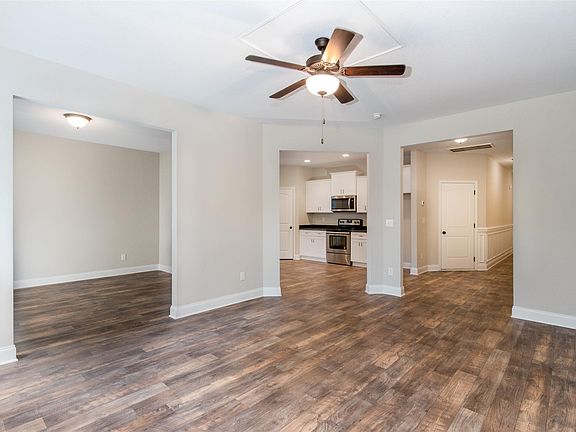 5th image of 217 Eastwoods Section #5-lot 217