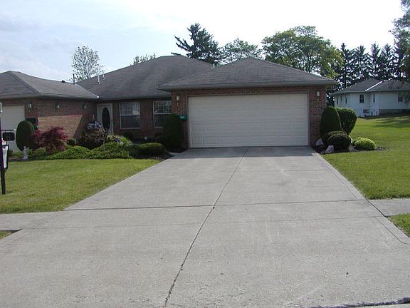 2 car garage, concrete drive
