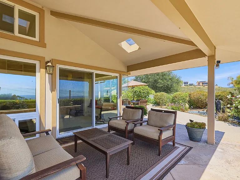 7118 El Fuerte St — Photo 10