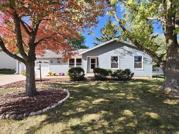 1036 Cardinal LANE, Union Grove, WI 53182