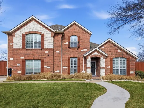 3825 Island Ct, Carrollton, TX 75007