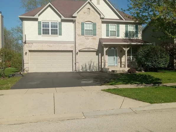 1711 Cameron Dr, Hampshire, IL 60140