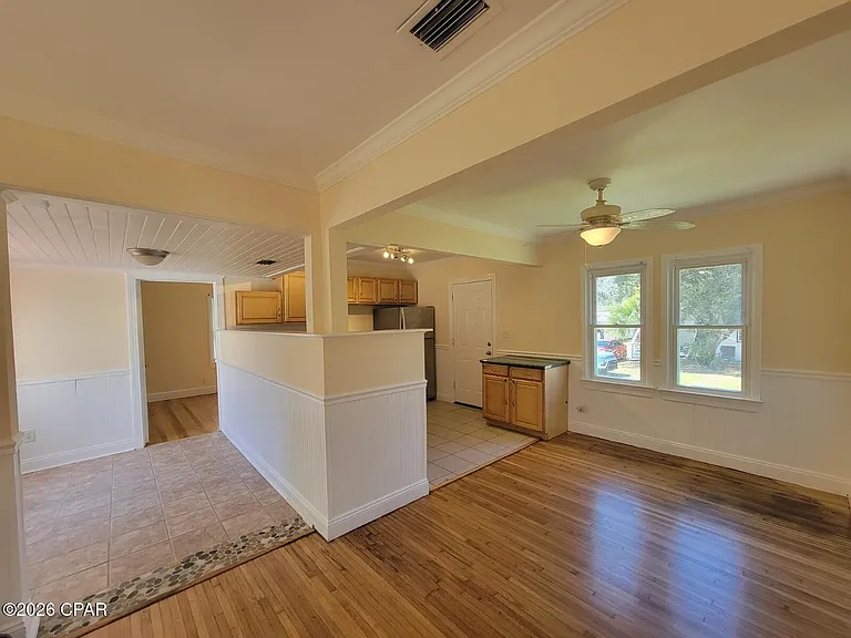 131 Allen Ave — Photo 7