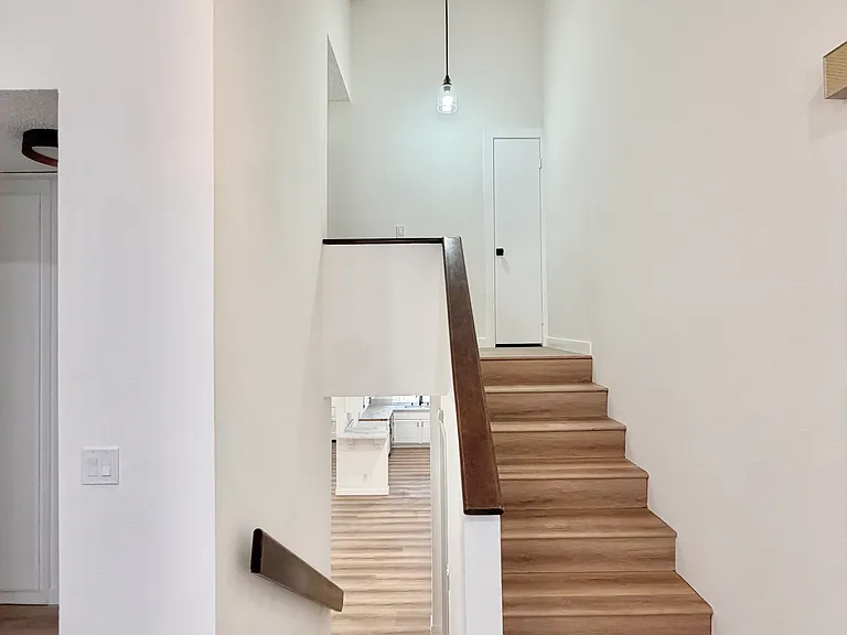 21500 Califa St #163 — Photo 14