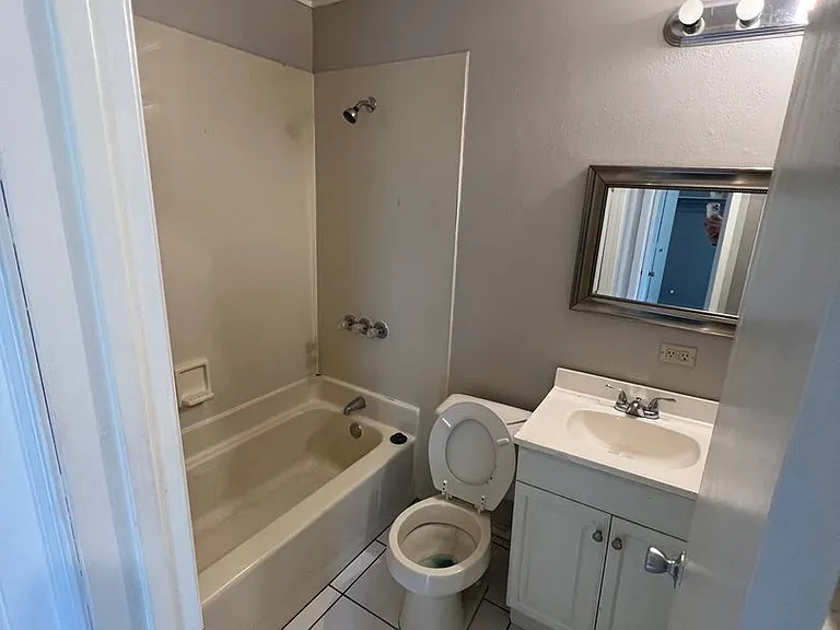 1121 Kimberly Dr — Photo 10