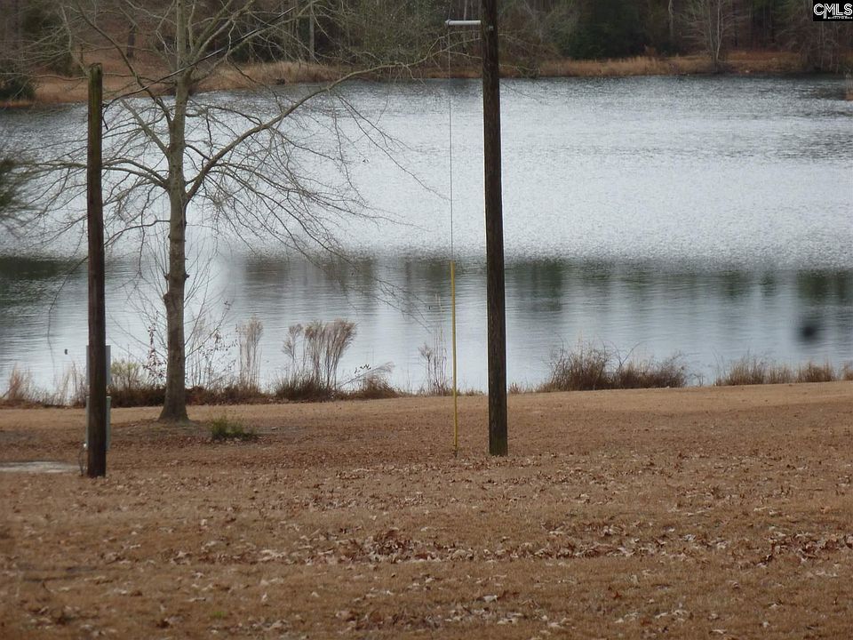 2nd image of 301 Watts Hill Rd