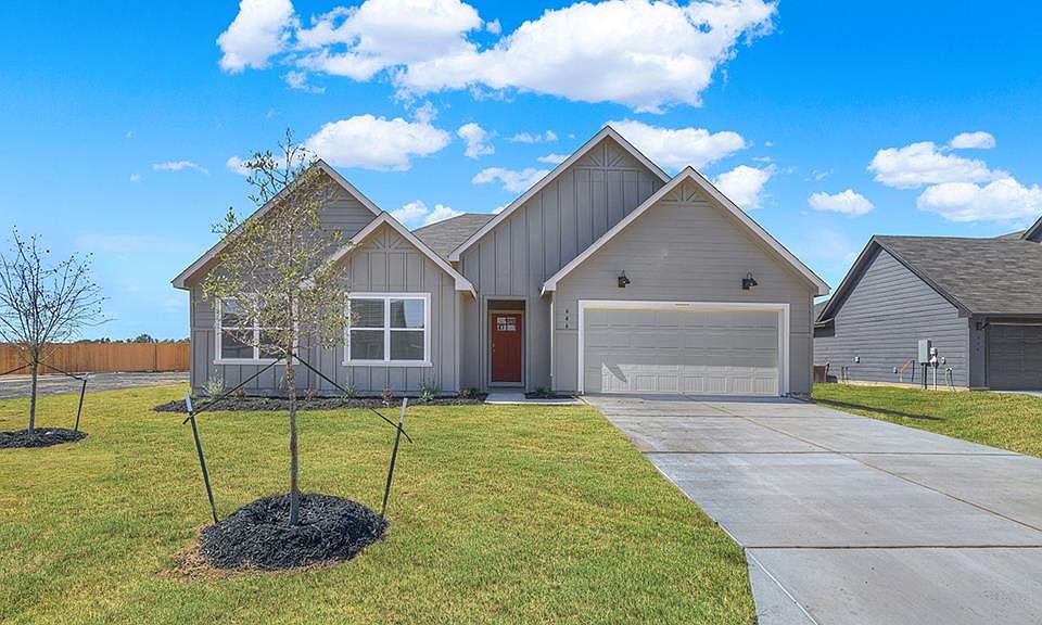 1st image of 646 Tranquility Ln