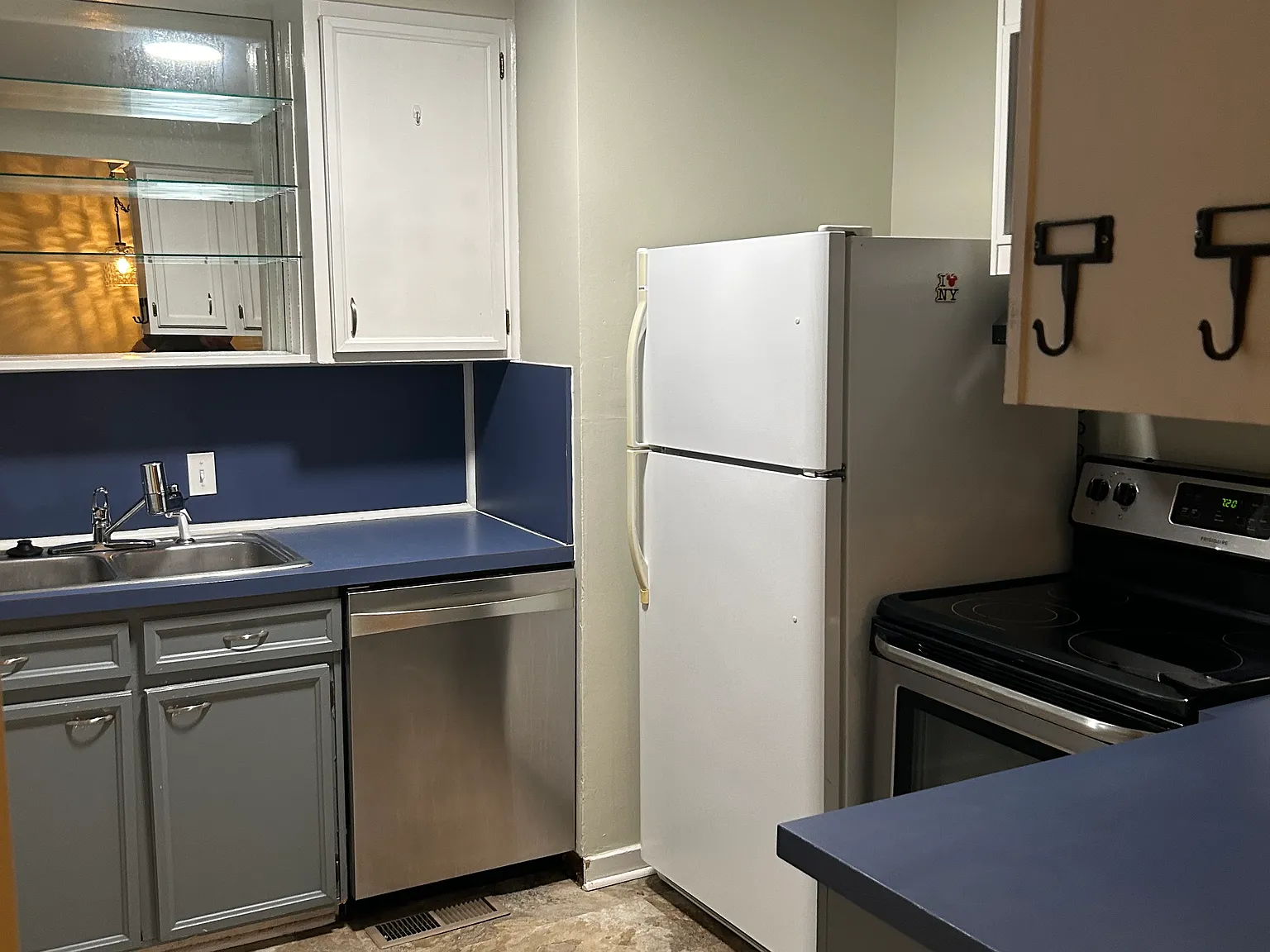 3 bed, 1163 sqft, $1,450 — Photo 4