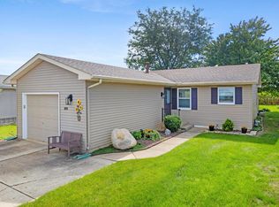 2846 N 48th Rd, Sandwich, IL 60548