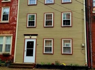 38 E Union St, Burlington, NJ 08016