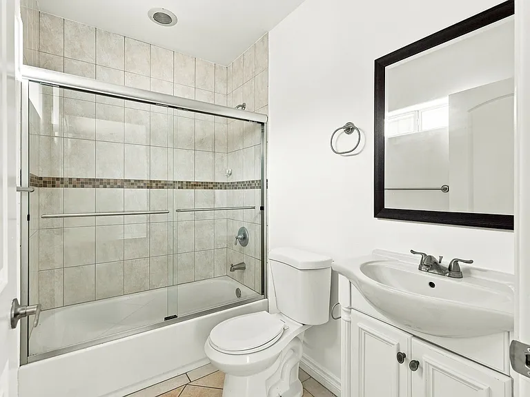 246 E Gage Ave — Photo 18
