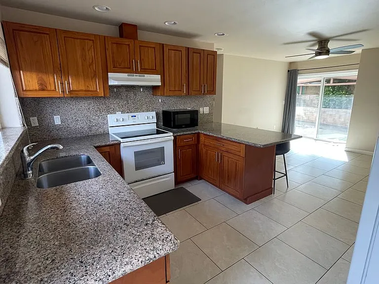 4008 Keaka Dr #A — Photo 1