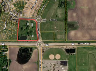 990 Bur Oak Ln, Watertown, MN 55388