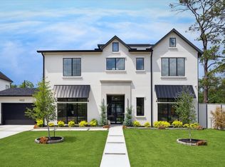 4002 Meadow Lake Ln, Houston, TX 77027