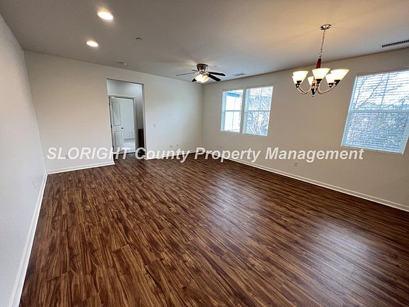 2nd image of 3594 Broad St Unit 200