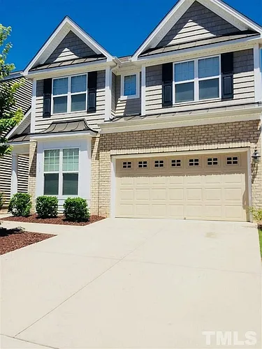 709 Garden Square Ln Photo 1