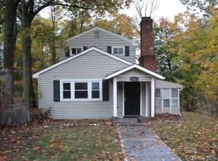 446 Storms Rd, Valley Cottage, NY 10989