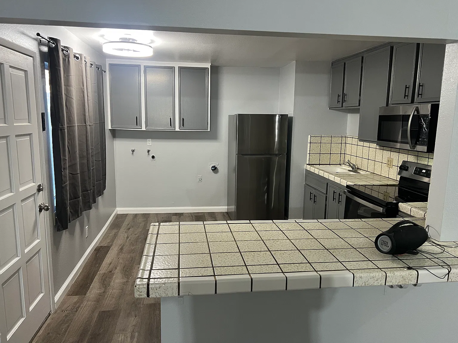 278 N Northwoods Ave — Photo 4