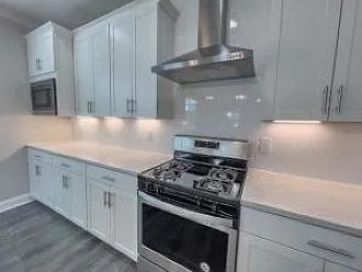 163 Yorkshire Dr — Photo 9