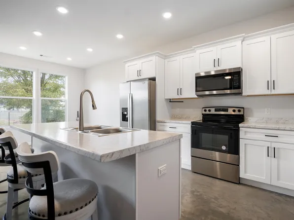 170 Granny Jean Ln, Paragould, AR 72450