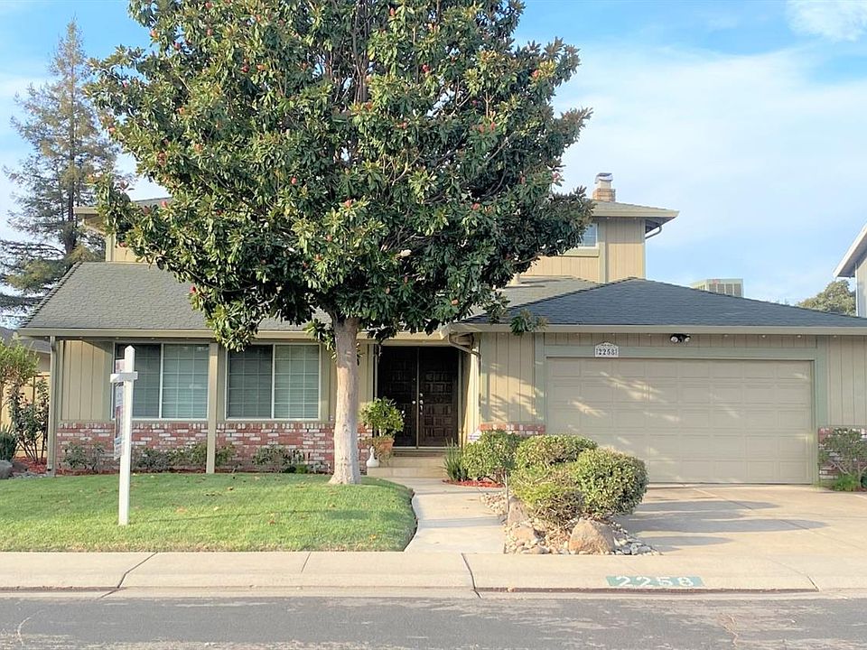 1st image of 2258 Chapel Hill Cir
