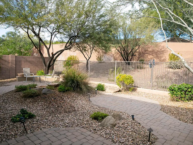1814 W Eastman Dr — Photo 42