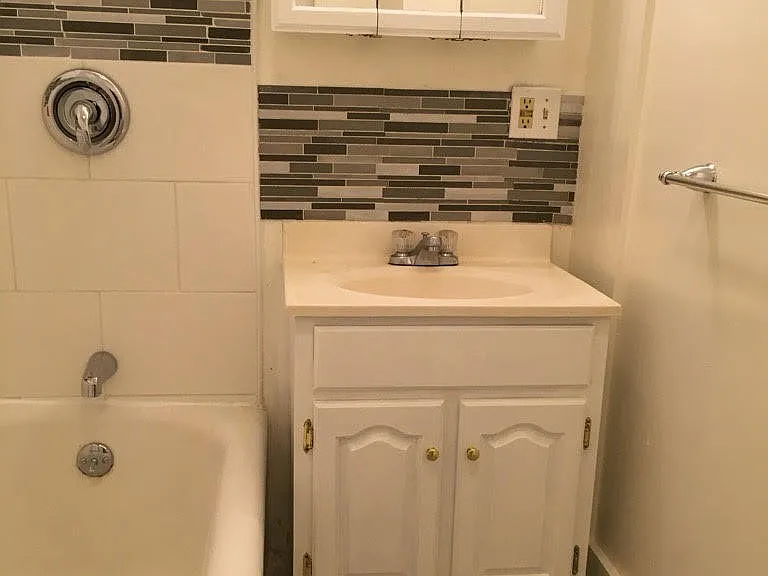 538 Hamilton St #2 — Photo 8