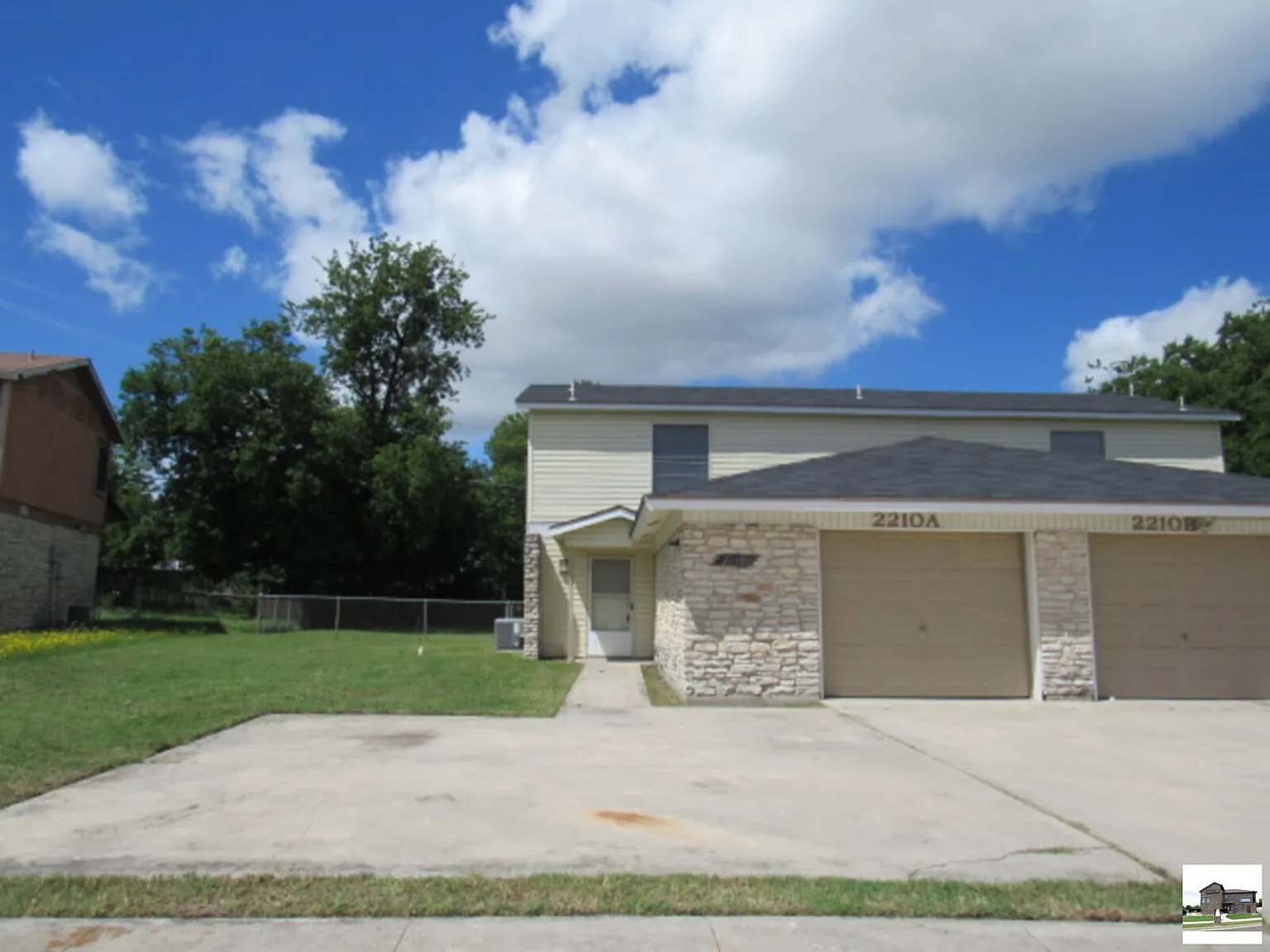 2 bed, 1.5 bath, 1225 sqft, $850 — Photo 2