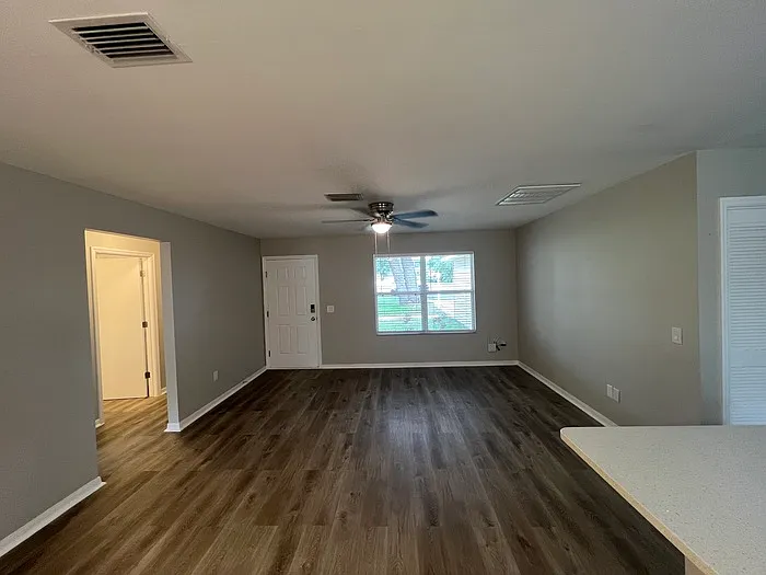 106 Cherry Blossom Ln — Photo 9