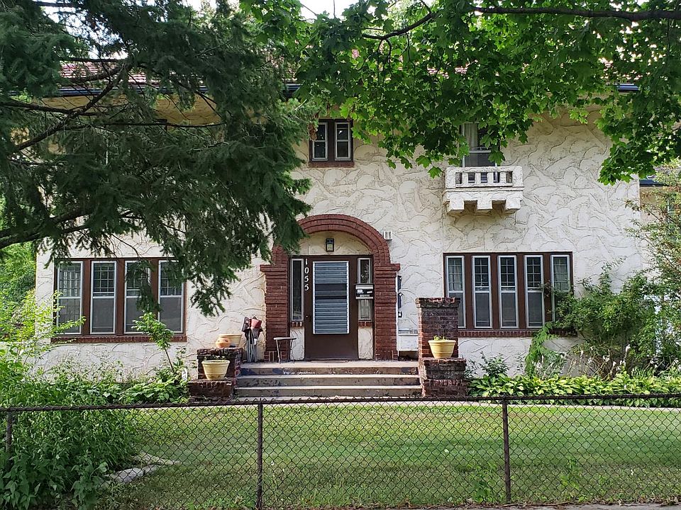 1st image of 1055 Laurel Ave #3