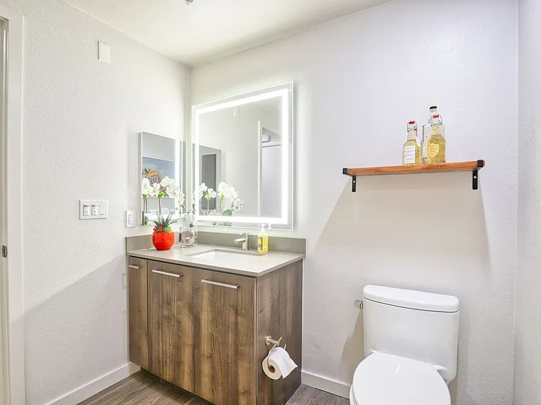 Aya Apartments — Photo 10