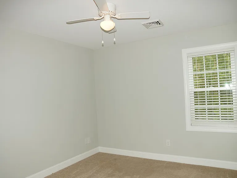 2344 Chavis Dr #B — Photo 18