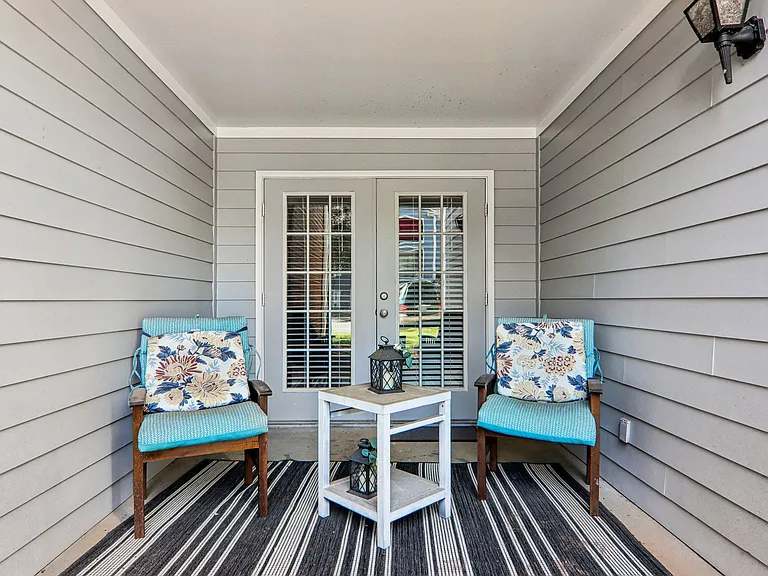 The Hub at Palmetto Pointe — Photo 6
