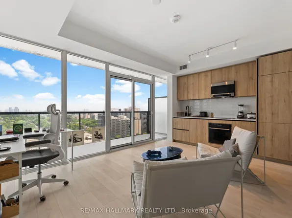 127 Broadway Ave #1611, Toronto, ON M4P 1V4