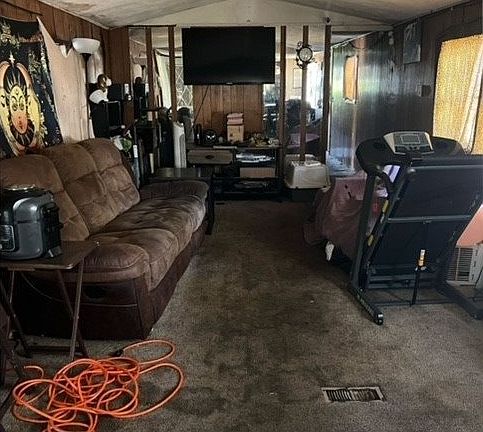4th image of 1137-92 Lincoln Ave