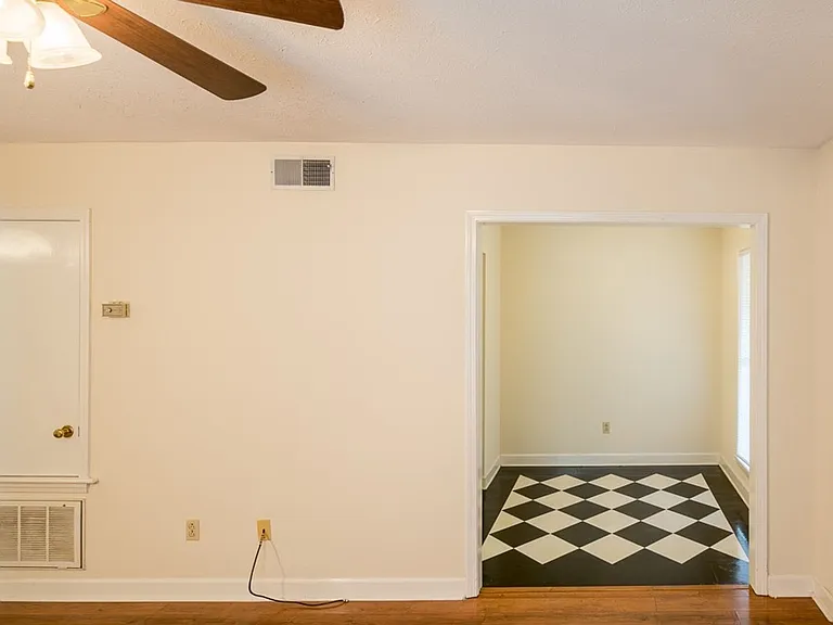 103D Lummus Dr — Photo 5