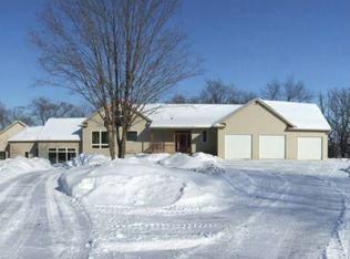 1915 65th St NE, Rochester, MN 55906