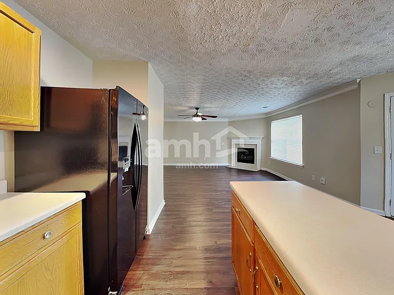 3215 Deer Valley Dr NW — Photo 3