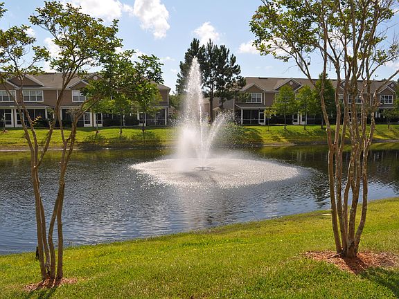 3rd image of 13288 Stone Pond Dr