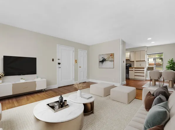 40 Stetson St APT 3, Brookline, MA 02446