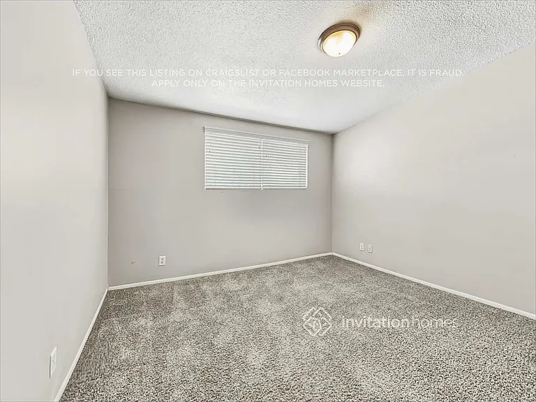 8831 N 37th Dr — Photo 16