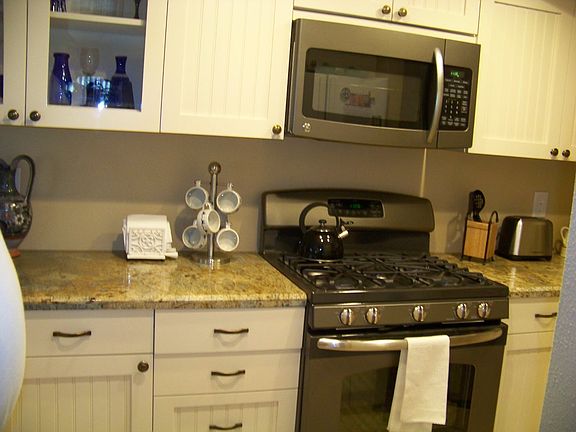 4th image of 35200 Cathedral Canyon Dr Unit 1