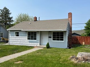17 F St SE, Ephrata, WA 98823