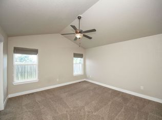 1907 Ravenview Rd, Fort Collins, CO 80521