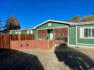 923 Walker Rd, Lebanon, OR 97355