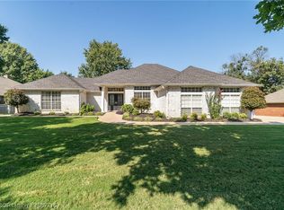 10708 Kent Ct, Fort Smith, AR 72908