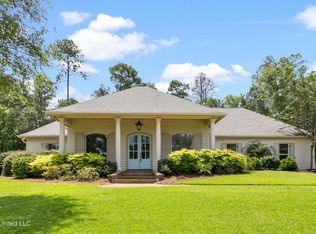 818 Beaumont Dr, Madison, MS 39110