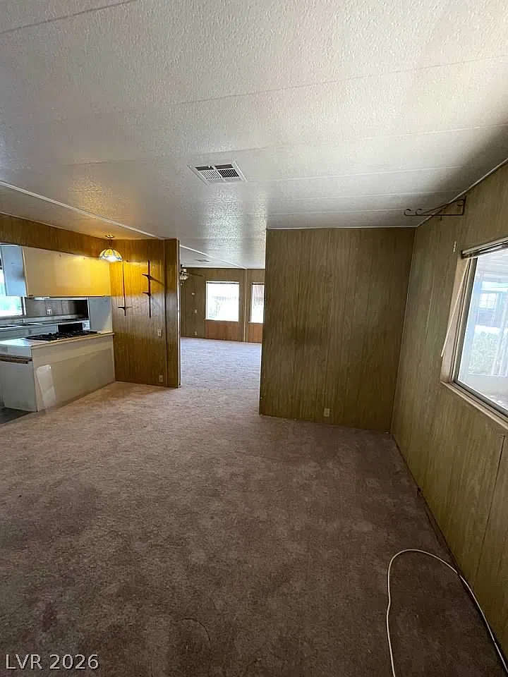 3 bed, 2.0 bath, 1536 sqft, $1,459 — Photo 3