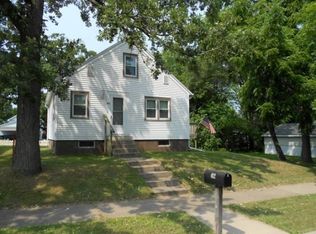 412 9th Ave S, Onalaska, WI 54650