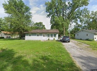 108 Kenneth Ave, Cahokia, IL 62206